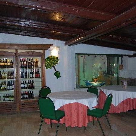 Hotel Sport Club Portorais Carini Restaurant photo